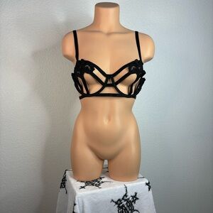 Strappy black underwire bra